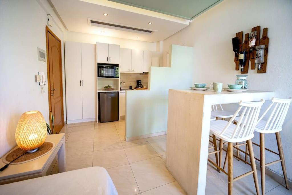 Central Thassos Apartment 3 Экстерьер фото